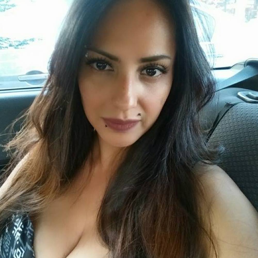 Meet your Posher, Tania