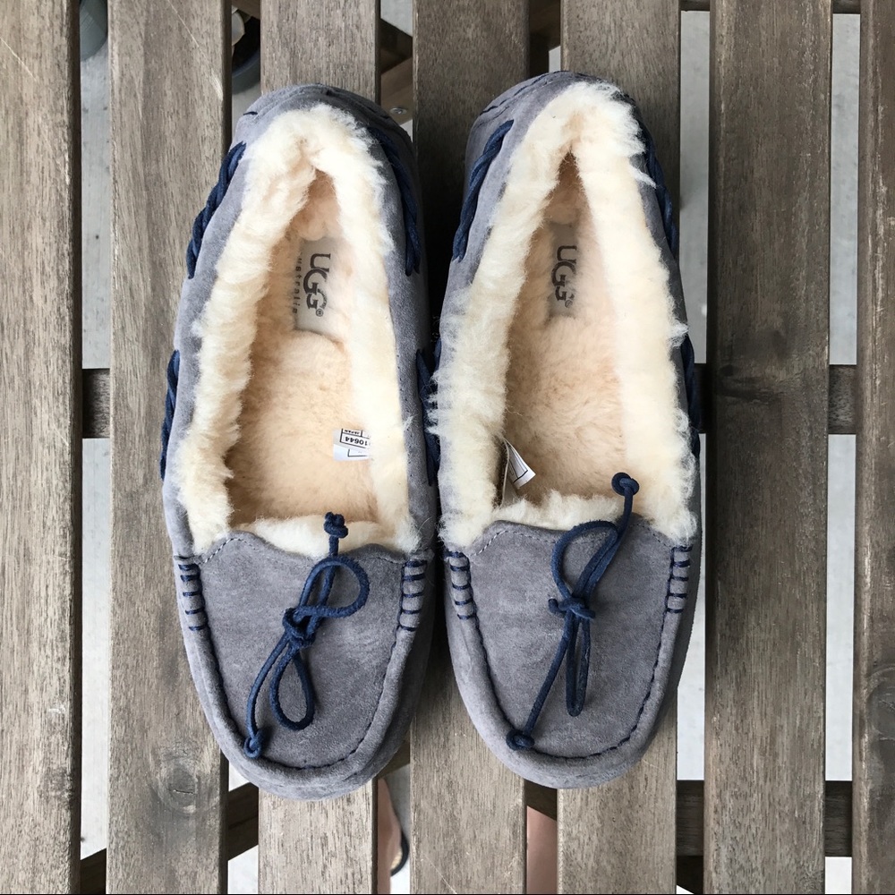 UGG Tate Slippers Mocassins Size 8 NWT