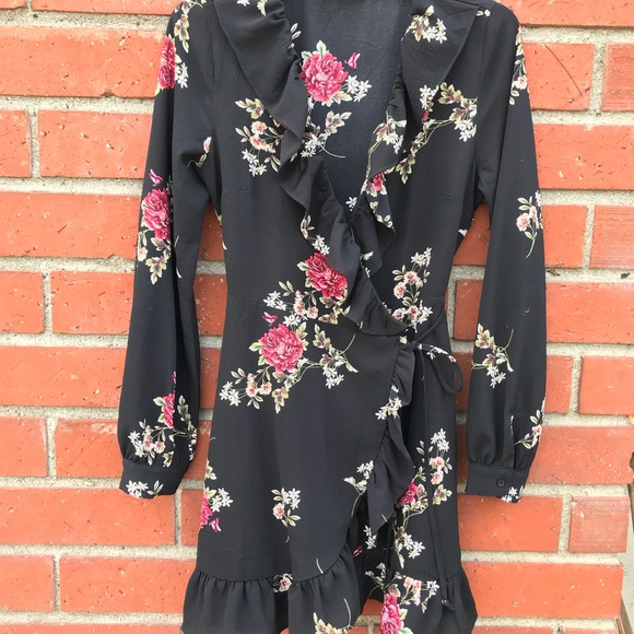 Black floral print dress - Picture 1 of 5