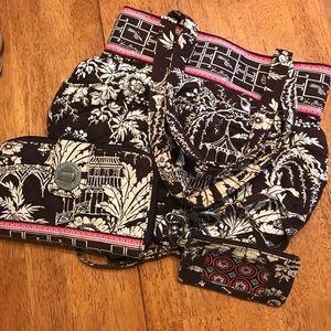Vera Bradley purse, wallet, and lanyard set