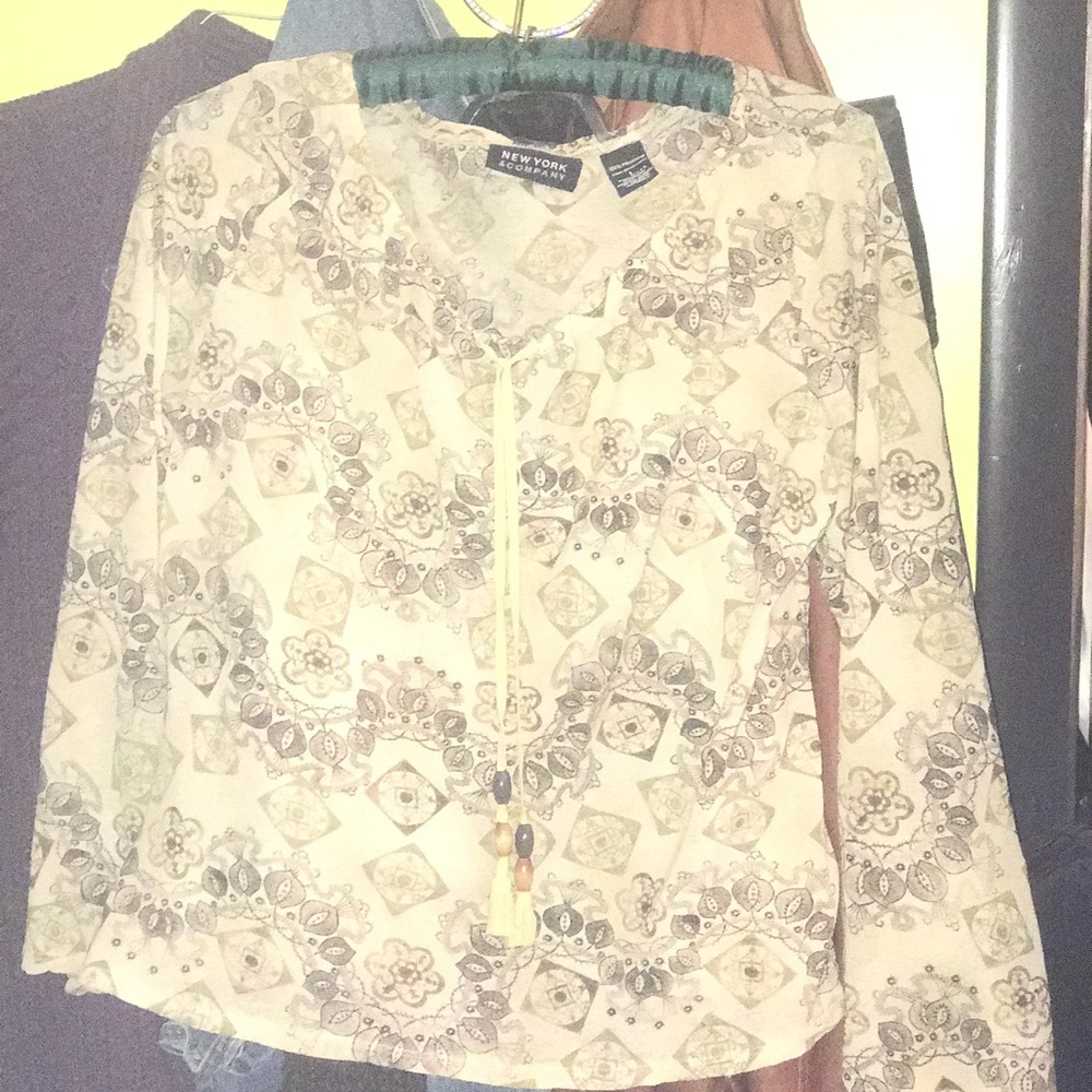 New York & Company boho tie top L