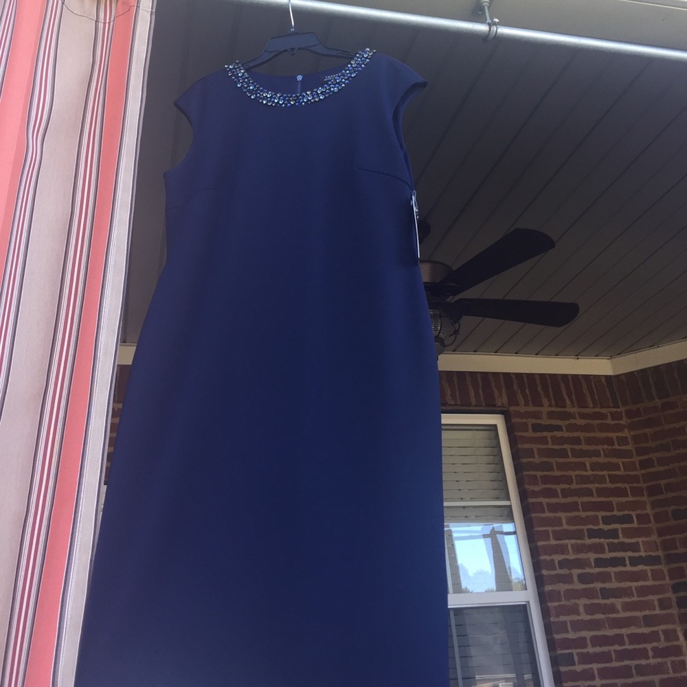 NWT TAHARI BY ARTHUR S LEVINE