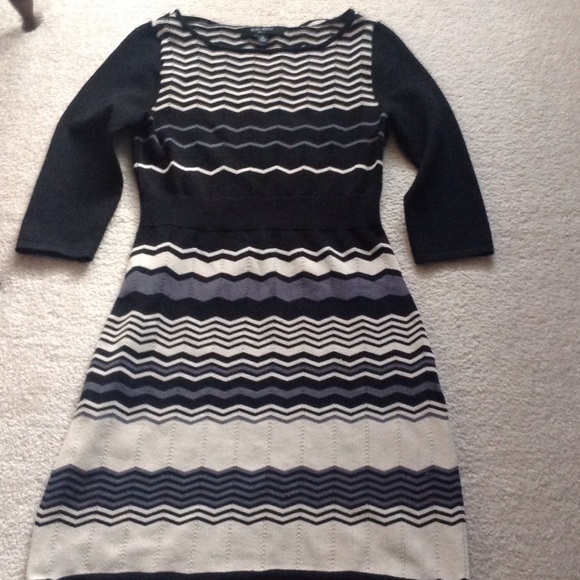 Dress - Picture 1 of 1