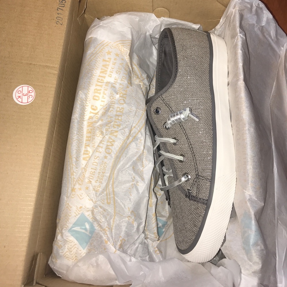 NEW Women’s Sperry Seacoast Canvas Sneakers - Picture 5 of 5