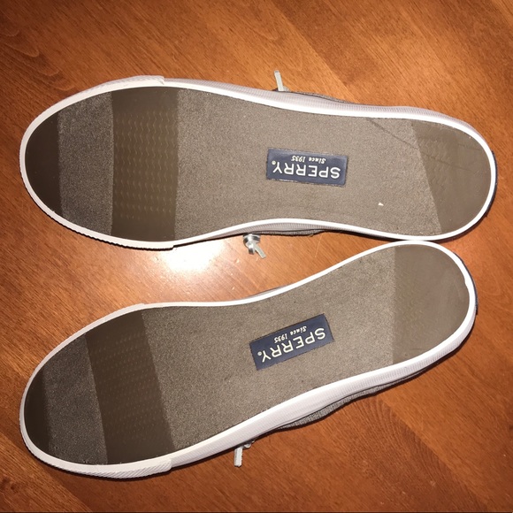 NEW Women’s Sperry Seacoast Canvas Sneakers - Picture 3 of 5