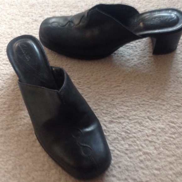 Shoes - Picture 1 of 1