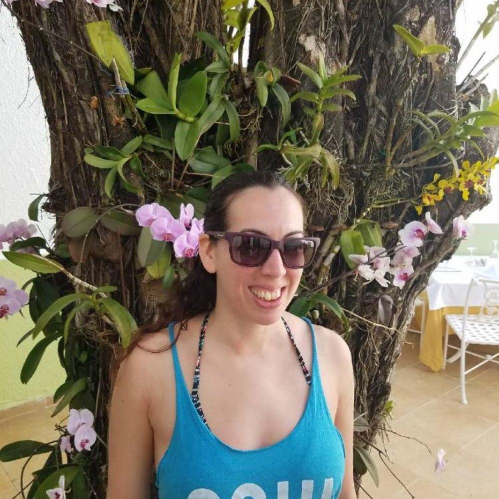 Meet your Posher, Lucia