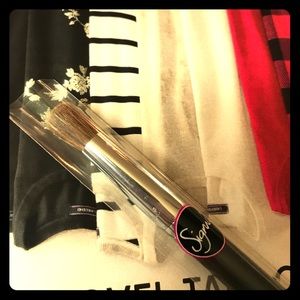 🎄3 for $25🎄SigmaAll Over Blend Brush * E37 ⛄️