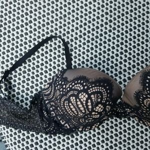 Victoria's Secret 36D Dream Angels lace bra