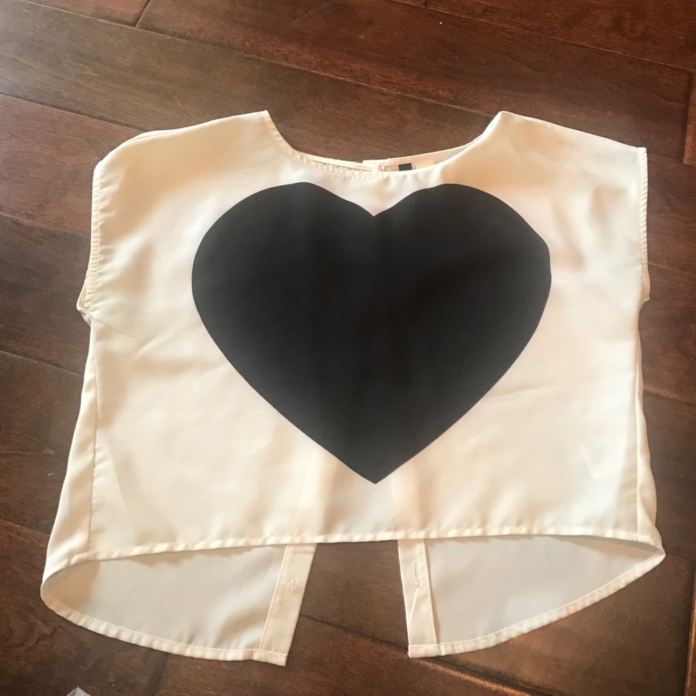 Black heart cropped shirt