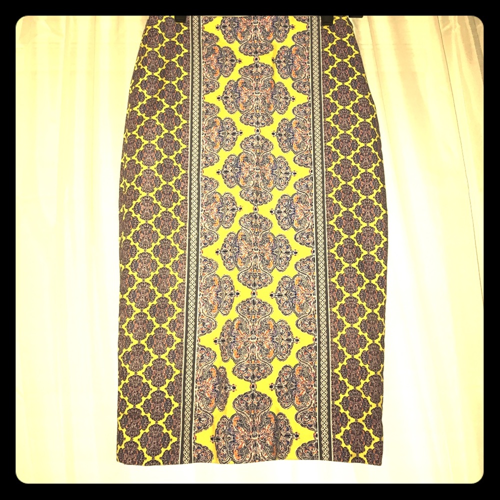 Pretty in paisley