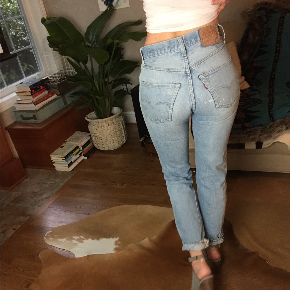 SOLD ⚠️Selvedge Vintage 501 high rise jean