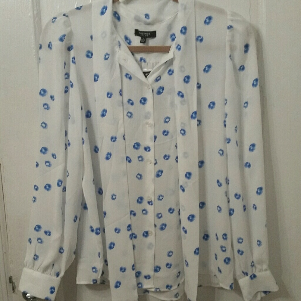 Floral Blouse by Premise