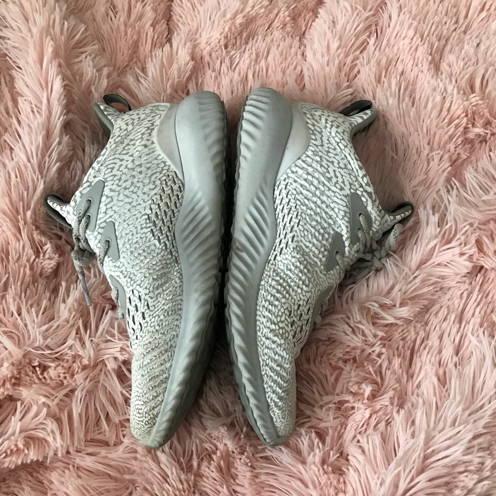 ADIDAS - Picture 3 of 3