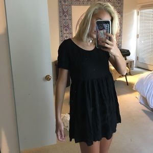 BRANDY MELVILLE BLACK BABYDOLL DRESS
