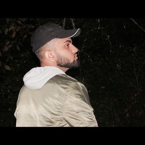 Meet your Posher, Hemal