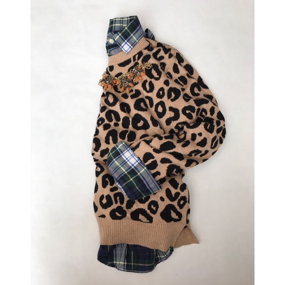 SOLD J. Crew Perfect Shirt - medium - Picture 3 of 7