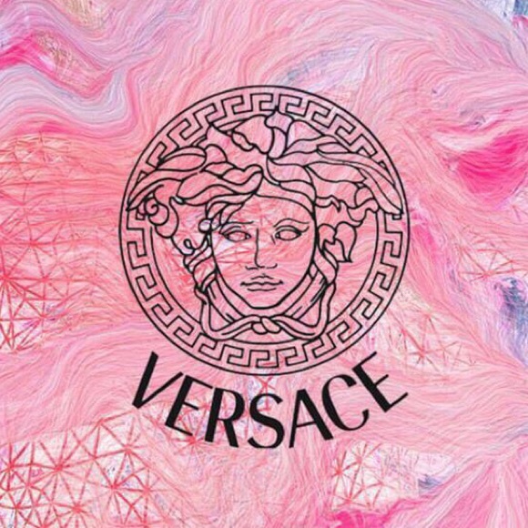 Meet your Posher, Paris - Picture 1 of 1