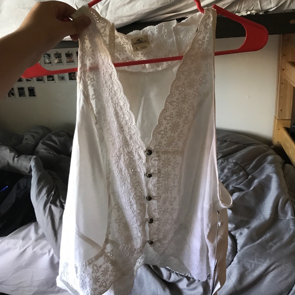 White tank