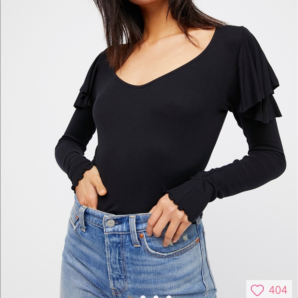 free people black top‼️
