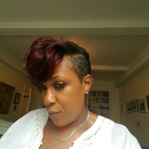 Meet your Posher, Juliet