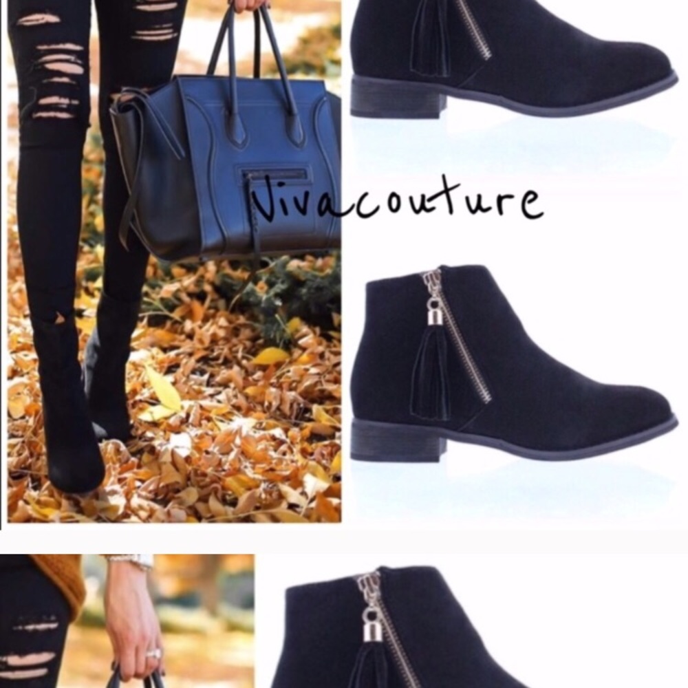One Hour Sale Black suede booties tassel details