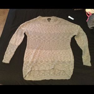 Grey nit sweater