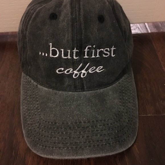 2 Stylish Baseball Hats - Picture 2 of 7