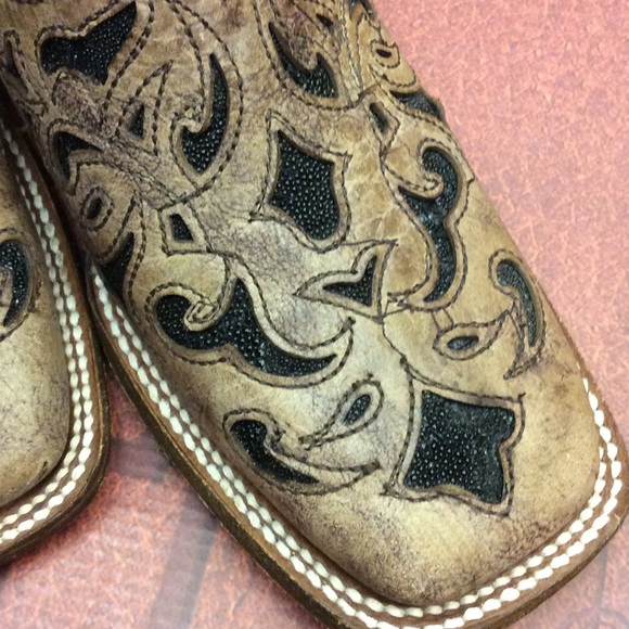 Corral square toe boots LAST PAIR - Picture 2 of 6