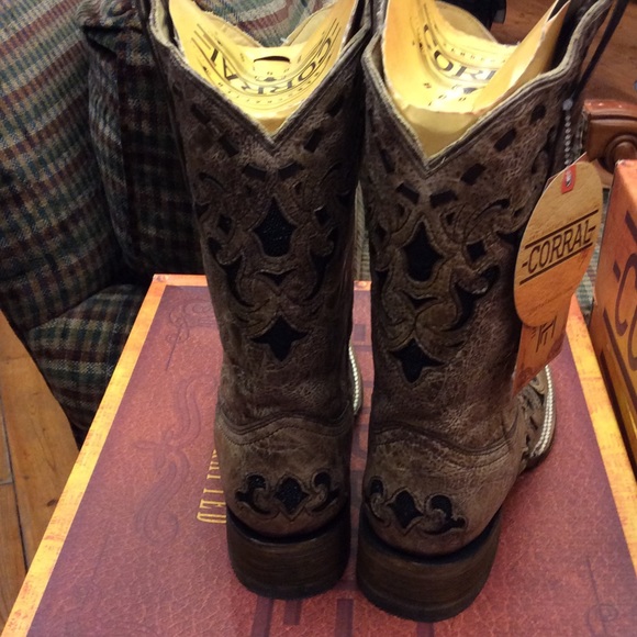 Corral square toe boots LAST PAIR - Picture 4 of 6