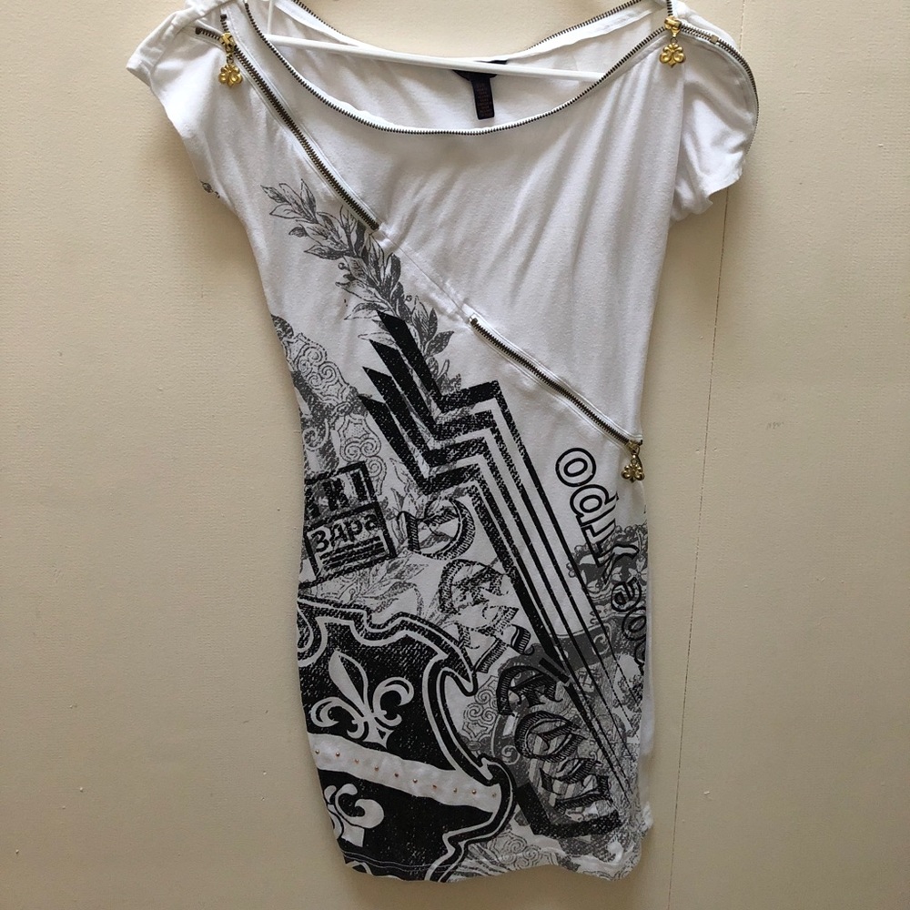 3 tops for $7