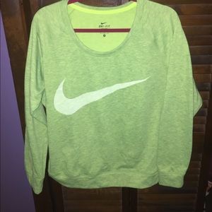 Nike sweatshirt dri-fit