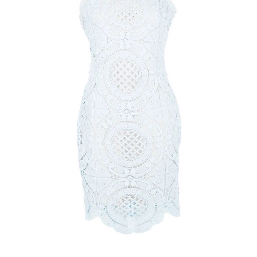 Blue lace dress - Picture 3 of 7