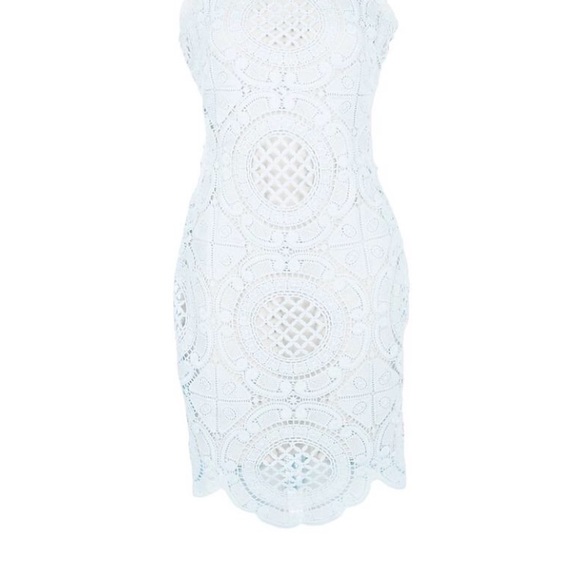 Blue lace dress - Picture 3 of 7