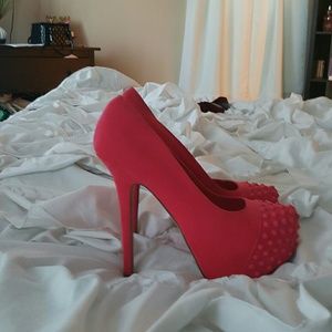 Stiletto Pumps