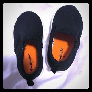 ☀️Garanimal, NWOT, baby canvas slip ins, Size 3