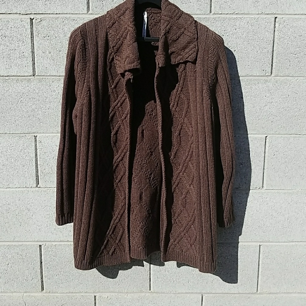 Women 2X  open front brown sweater
