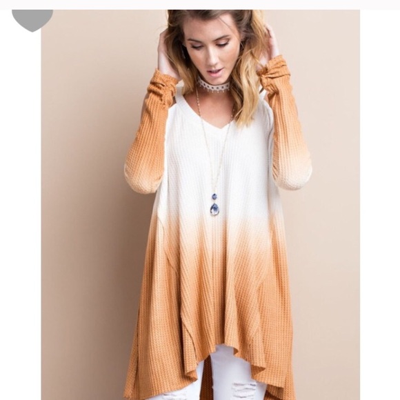 One Hour Sale 💜Ombré cold shoulder Thermal Tunic - Picture 2 of 3