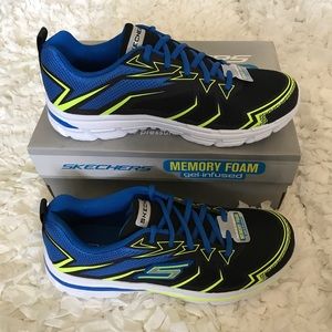 π SKECHERS Memory Foam Shoes π SKECHERS Memory Foam Shoes
