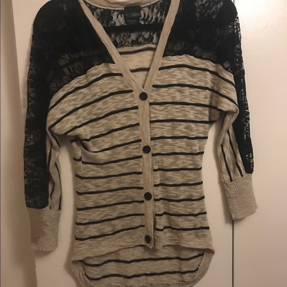Black and cream striped sweater with lace sleeves