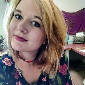 Meet your Posher, Laney