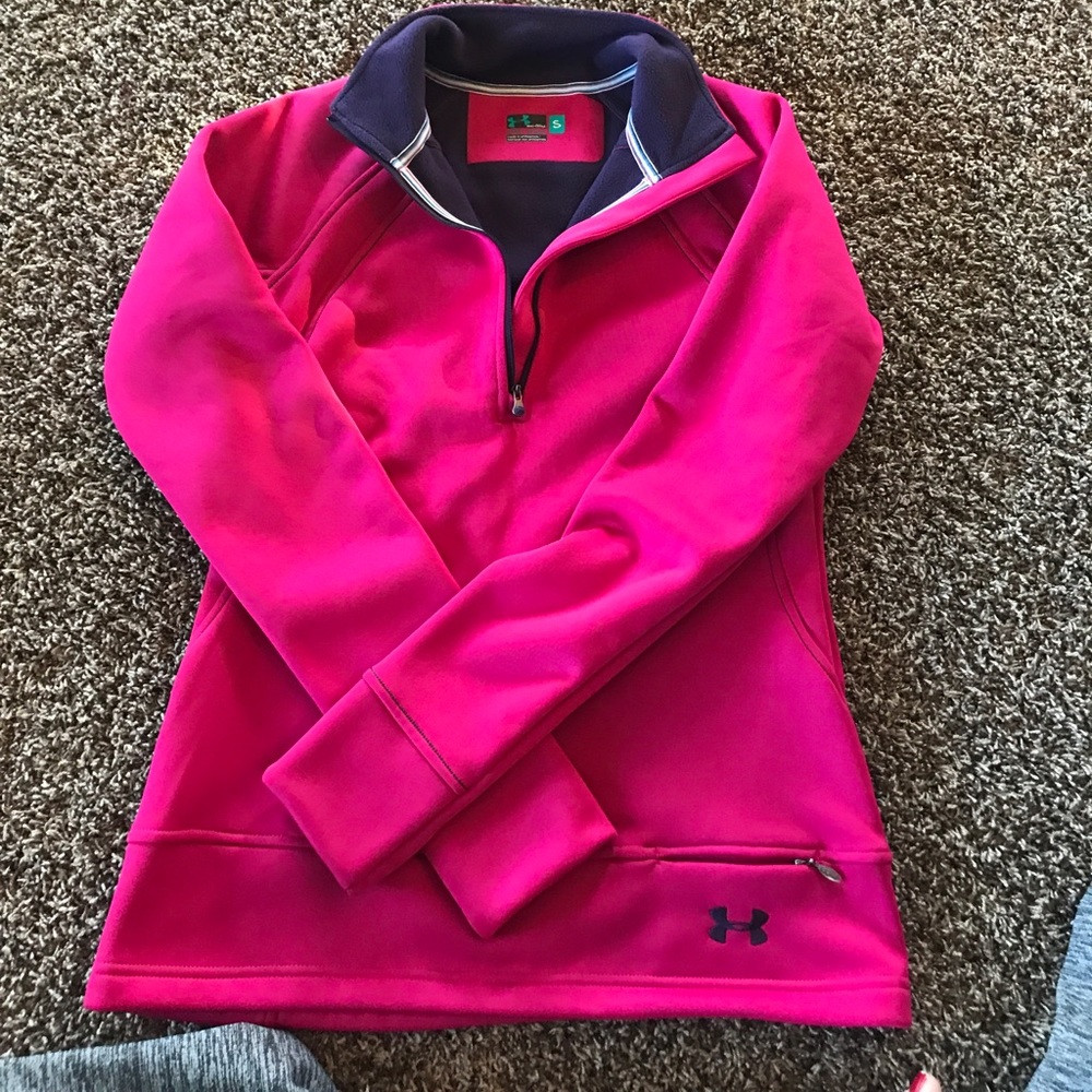 Under armor sweatshirt