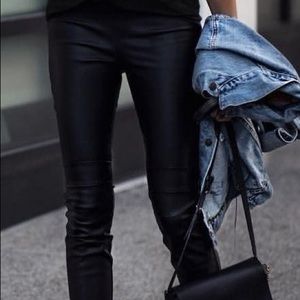 ISO faux leather skinny legging (black)
