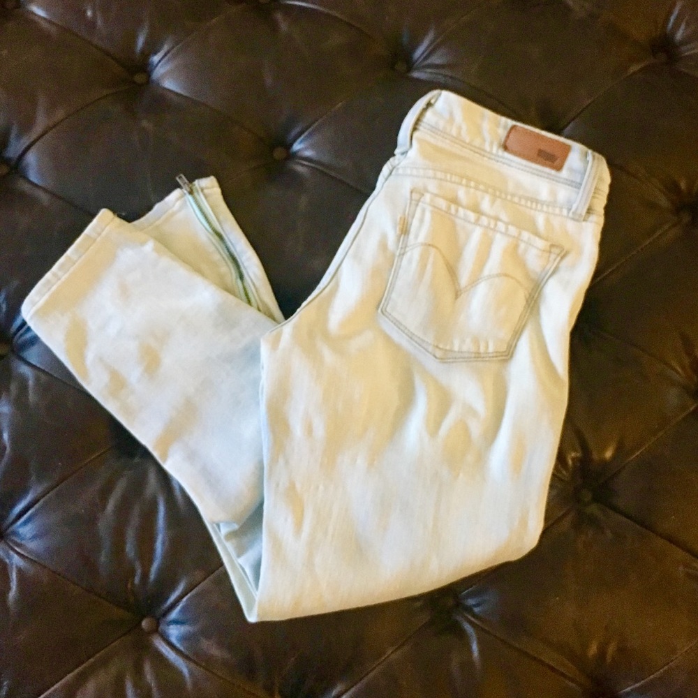 Levi's jeans