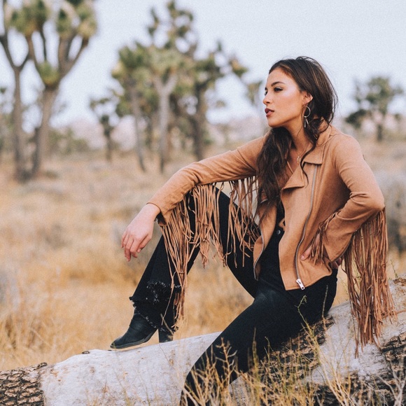 1 left!!! Savannah Suede Fringe Jacket - Picture 2 of 8