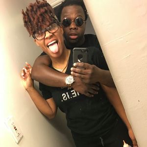 Meet your Posher, Avery