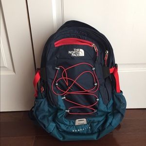 North face backpack (Borealis)
