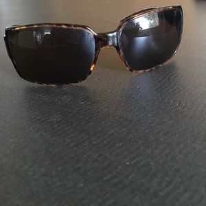 Gucci sunglasses tortoise color