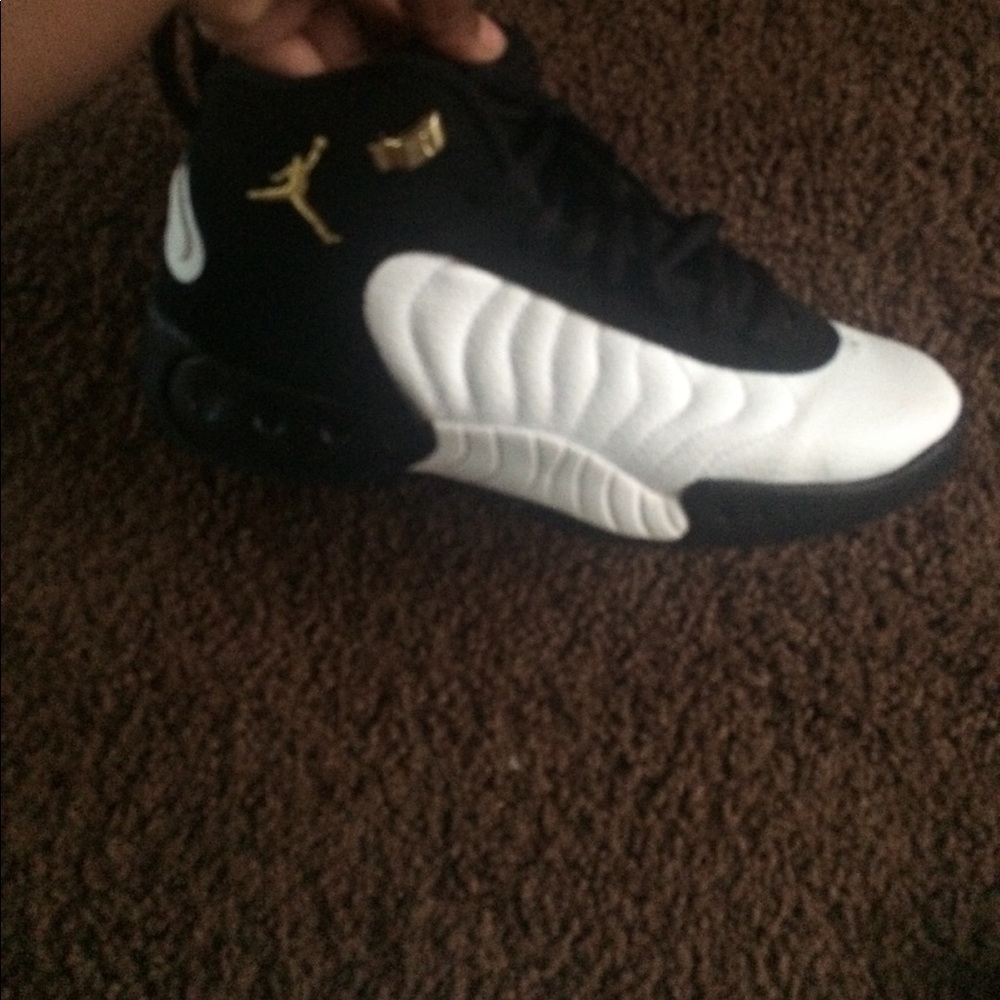 Jumpmans Jordan’s size 6.5y