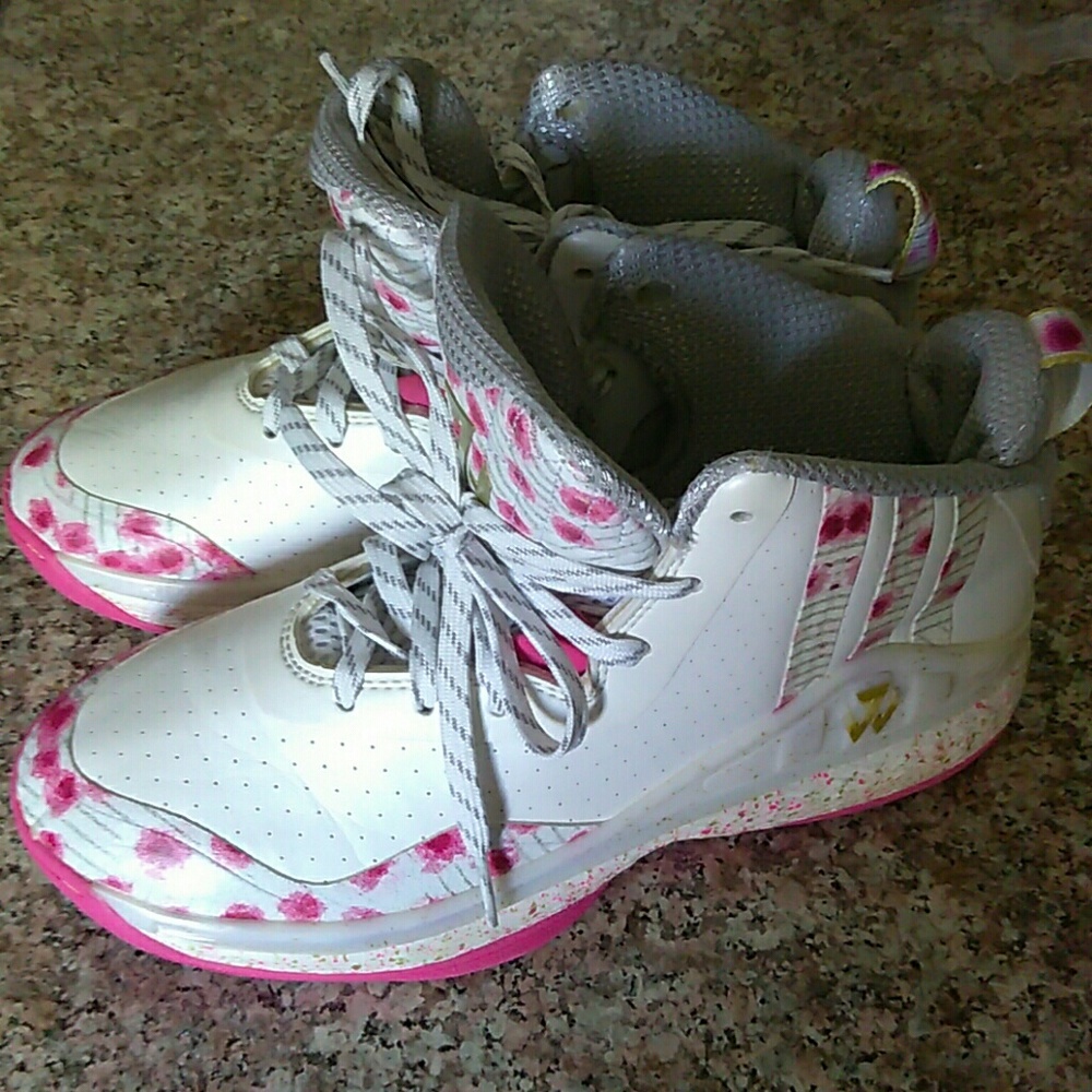 Adidas girl shoe. Worn once!! Like new!!!
